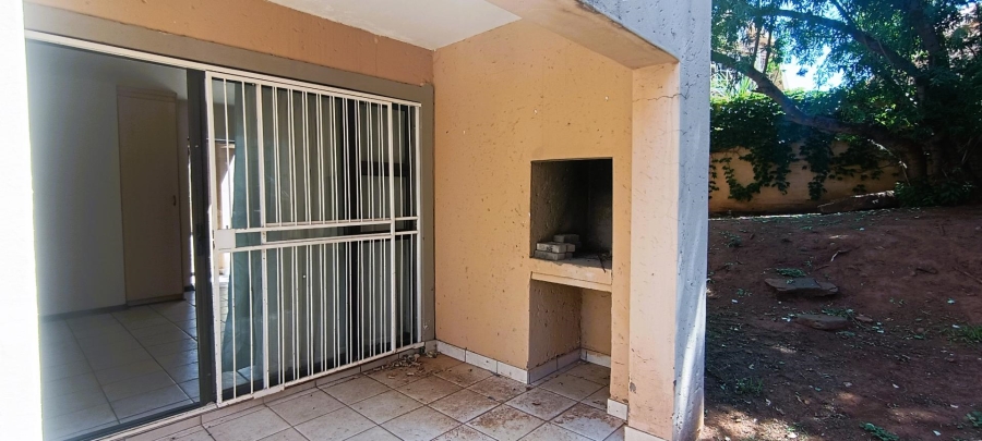 2 Bedroom Property for Sale in Pellissier Free State